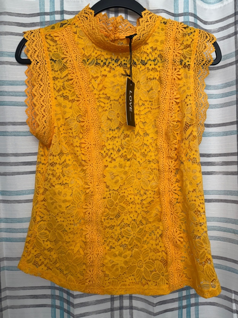 LOVE Floral Lace High-Neck Camisole in Yellow
